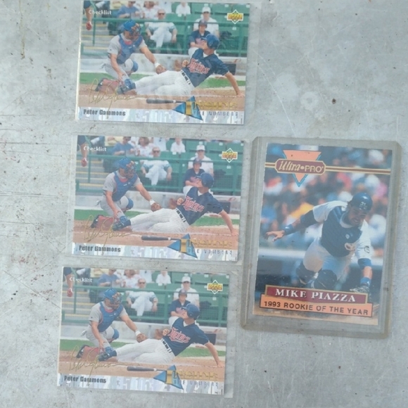 Baseball Mike Piazza Rookie Card+ Bonus - Picture 1 of 3